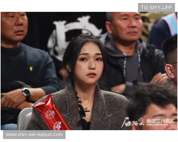 球迷重返赛场 主场氛围渐回温 球迷重返赛场 主场氛围渐回温